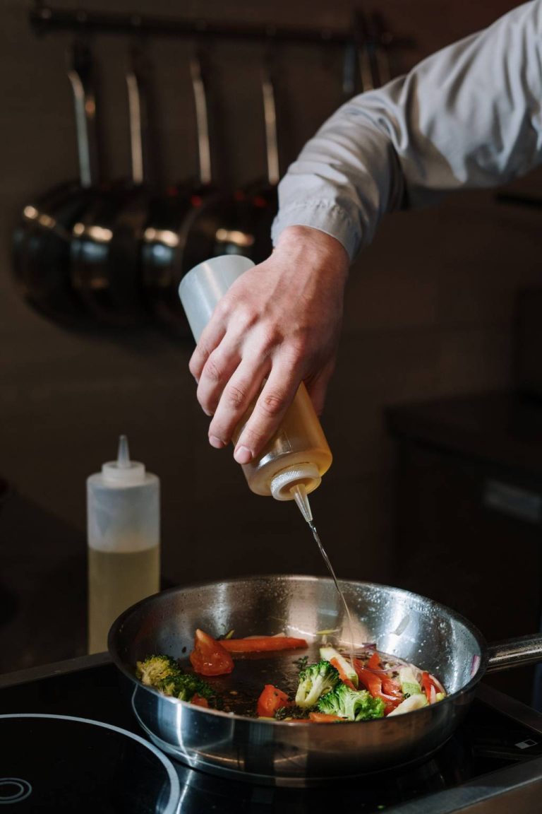 Poêle inox : comment bien la choisir pour une cuisson réussie